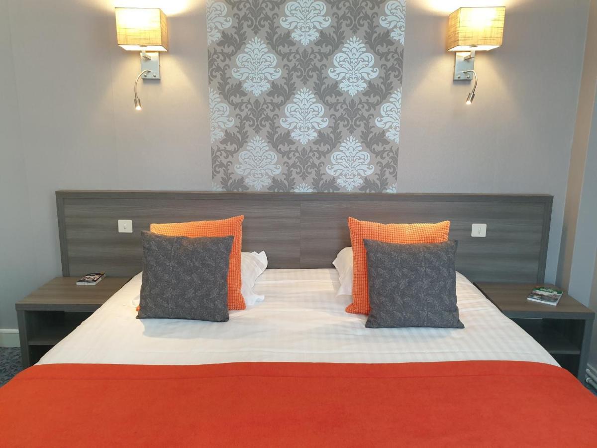 Hotel Le Rohan Pontivy Buitenkant foto