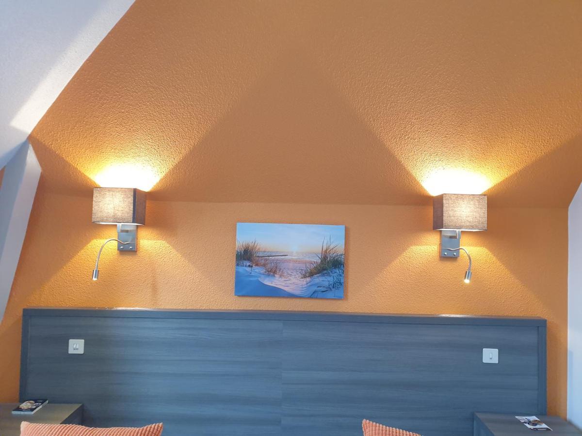 Hotel Le Rohan Pontivy Buitenkant foto