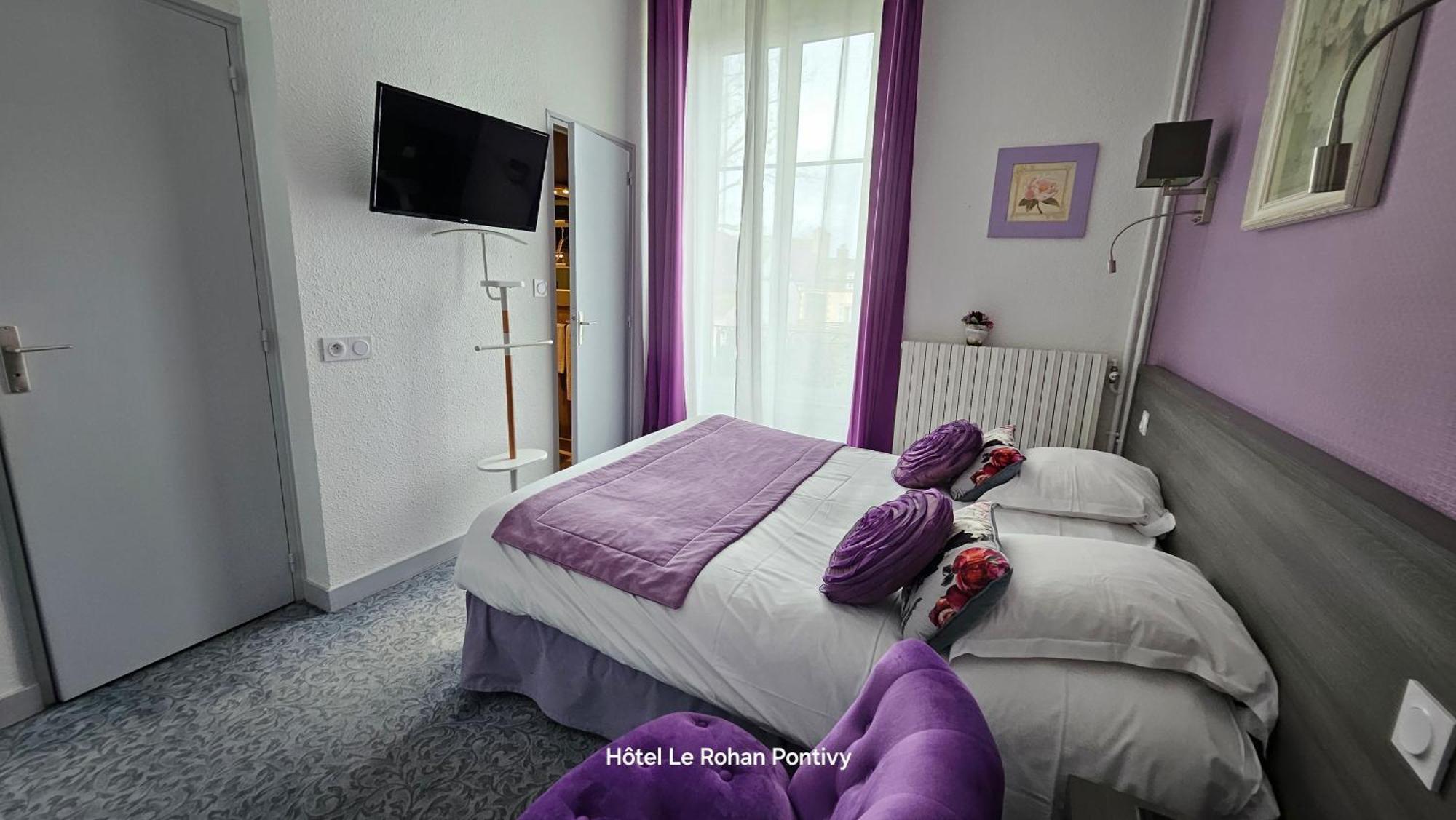 Hotel Le Rohan Pontivy Buitenkant foto